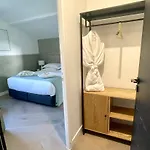 Les 15 Chenes D Hotes, Parc Arbore De 5000 M2 A 20km Du Puydufou Familiale Et 3 Doubles Bed & Breakfast Saint-Mesmin (Vendee)
