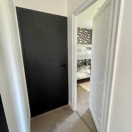 Bed & Breakfast Les 15 Chenes D Hotes, Parc Arbore De 5000 M2 A 20km Du Puydufou Familiale Et 3 Doubles Saint-Mesmin (Vendee)